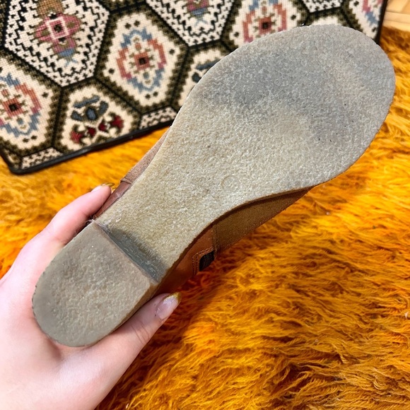 70s Style Bohemian Modern Brown Suede and Leather Ankle Boots with Rubber Soles - Picture 3 of 6